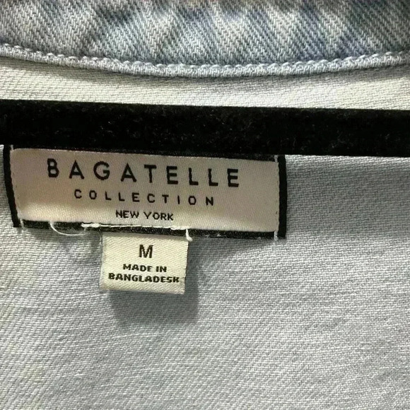 BAGATELLE COLLECTION Women’s Acid Washed Cotton Denim Shirt Medium - Picture 3 of 3